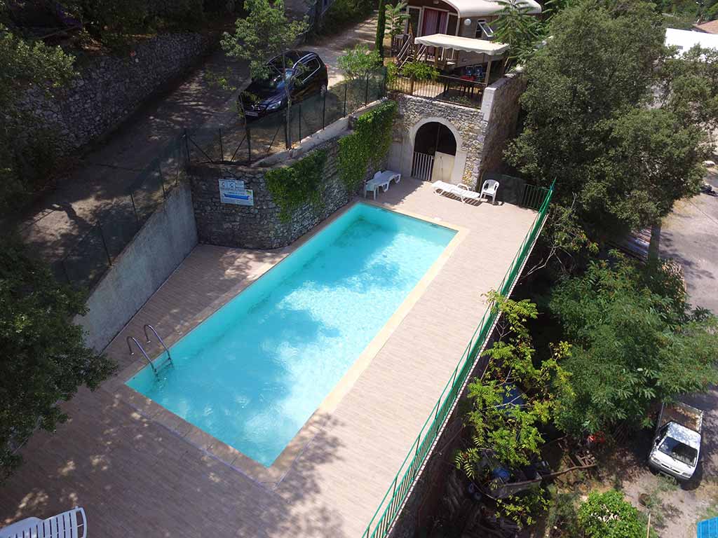 swimming pool campsite saint ambroix vallee de la ceze
